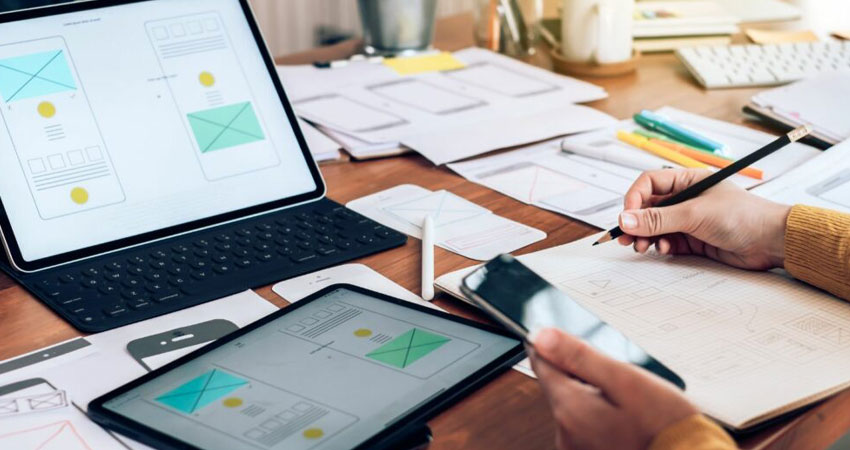 چک‌لیست نهایی طراحی سایت شرکتی 1404